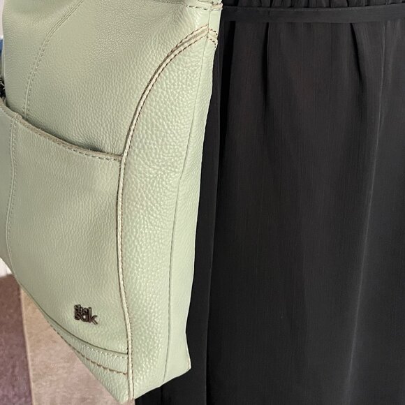 THE SAK LUCIA PASTEL GREEN PEBBLE LEATHER W/BLACK METAL TONE HARDWARE CROSSBODY - Picture 9 of 10